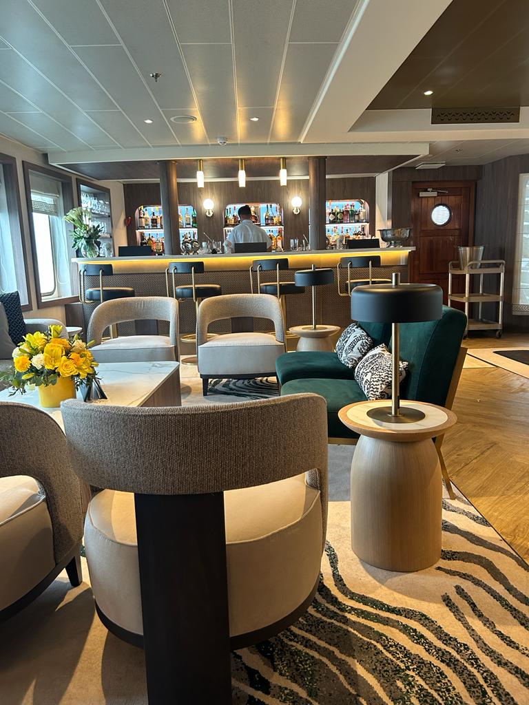 WhatsApp Image 2023-12-05 at 16.09.37 (7)